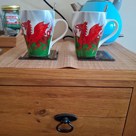 Apartament 1A Butty Bach Milford Haven Zewnętrze zdjęcie